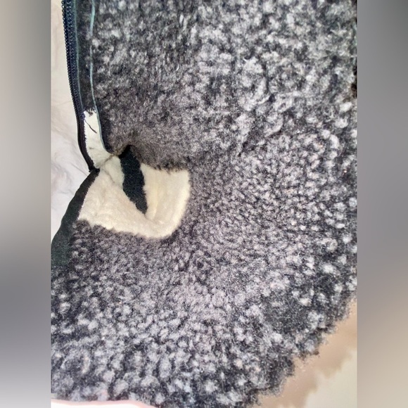 Women’s MARTINO Canadian leather suede and shearling lined winter boots Sz 7W - Picture 12 of 16